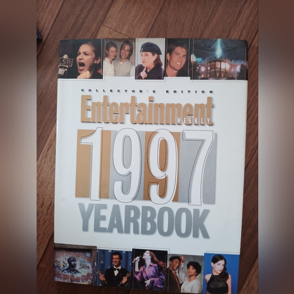 COLLECTORS EDITION ENTERTAINMENT WEEKLY 1997 YEAR BOOK. ALL PAGES IN MINT CONDIT